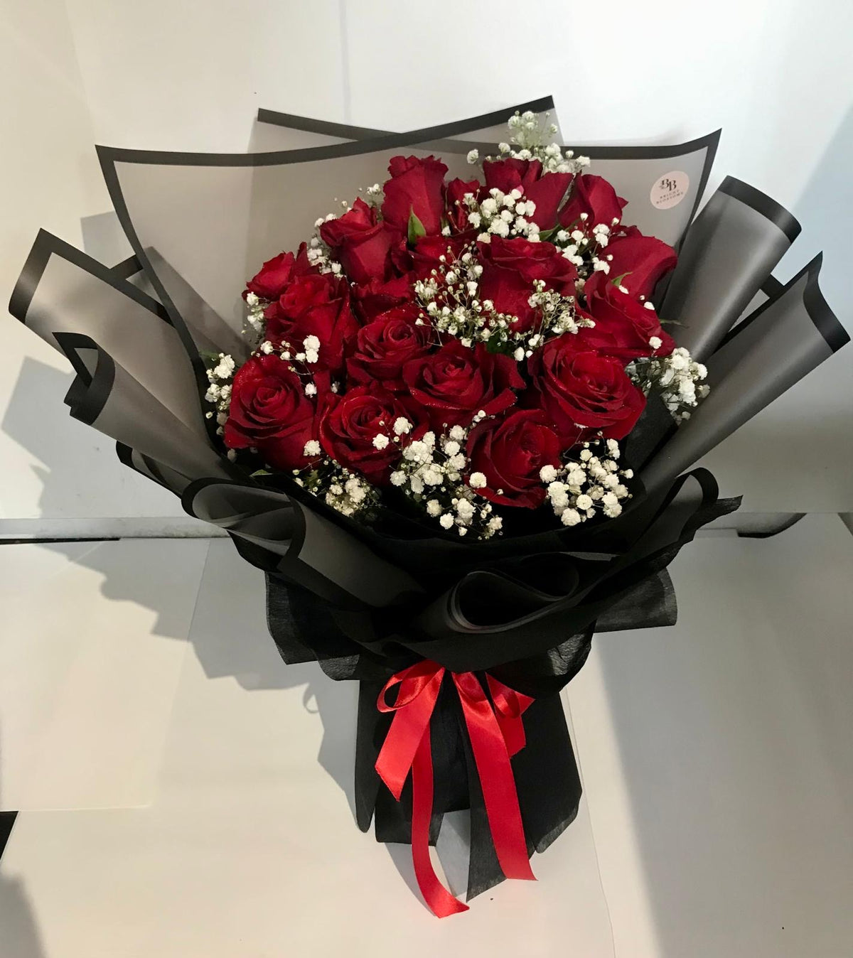 18 Red Rose with Baby’s Breath
